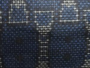 アンティーク　幾何学模様織り出し本場泥大島紬着物(5マルキ)